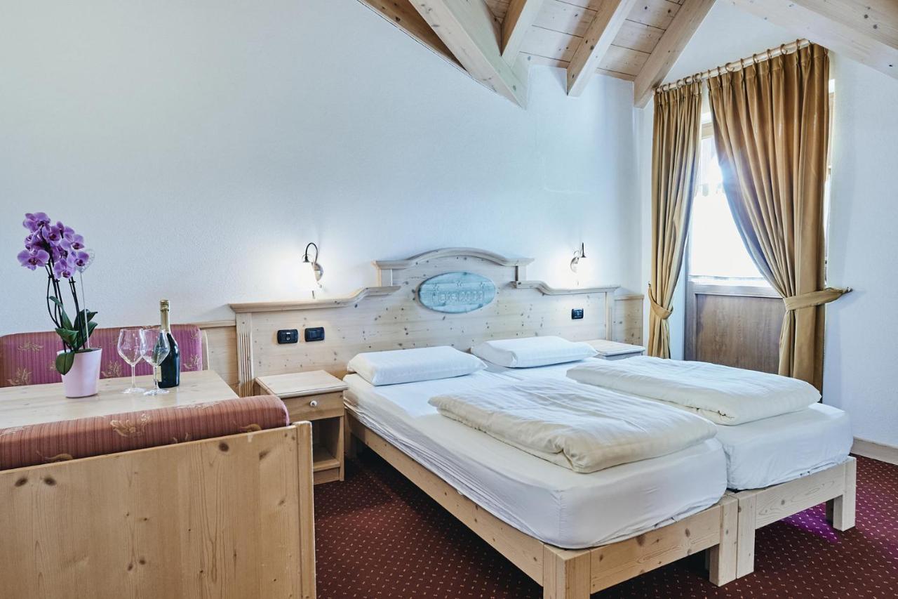 Hotel 2000 Livigno Cameră foto